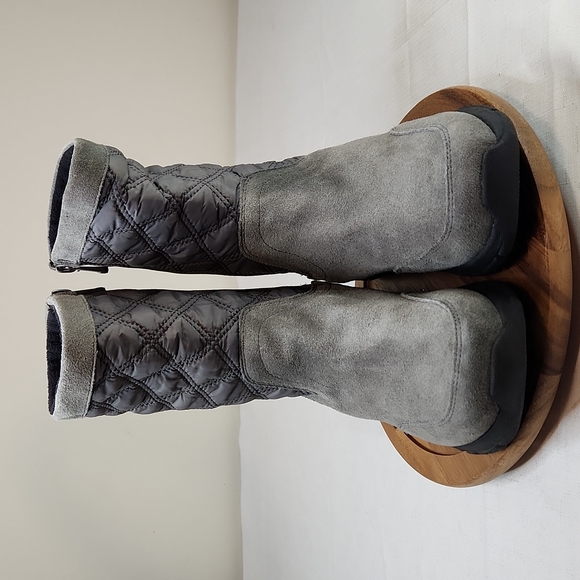 Land's End suede mid calf winter boots.  Size 8.5 - Picture 2 of 8